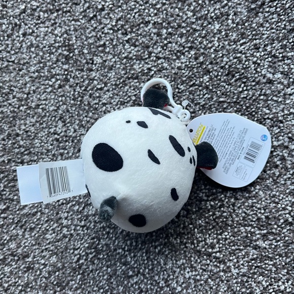 Valentine’s Dustin Squishmallow Clip - Picture 2 of 3